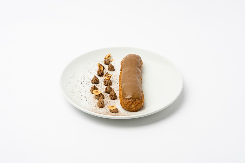 CHOCOLATE ECLAIR