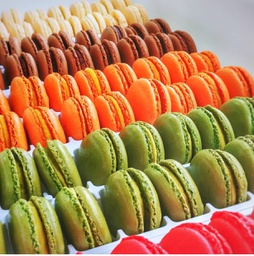 CHOICE OF MACARONS